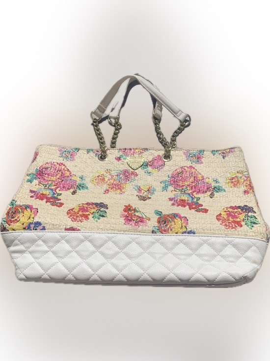Betsey Johnson Handbags - Butterfly floral/white Betsey Johnson lg tote bag with signature quilt design.